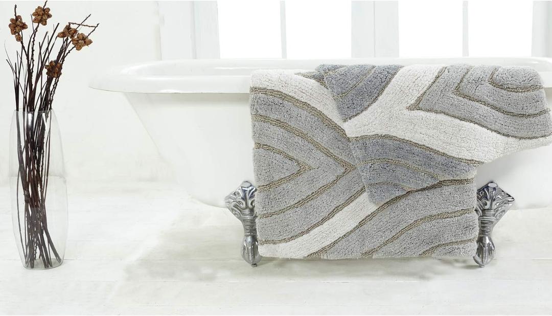 Chesapeake Davenport 2 Pc. Grey Bath Rug Set 44804 (21"x34" & 24"x40")