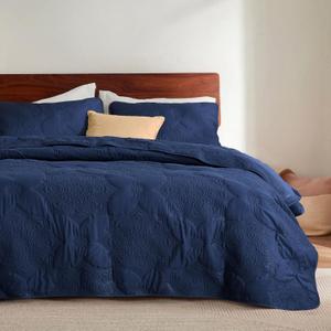 Bedsure King Size Quilt - Stitch-Free Ultrasonic Quilting, Lightweight Navy Blue Comforter, All-Season Bedspread & Coverlet, Modern Floral Pattern, Soft 3 Piece Machine Washable Bedding, 106" x 96" | Stitch-Free Quilting, Ultra Soft, Lightweight, Machine Washable, Pet-Friendly