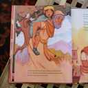 Jesus Moments: Esther: Finding Jesus in the Story of Esther (Help 4-7s learn how Esther points to Jesus with this illustrated Old Testament Bible story)
