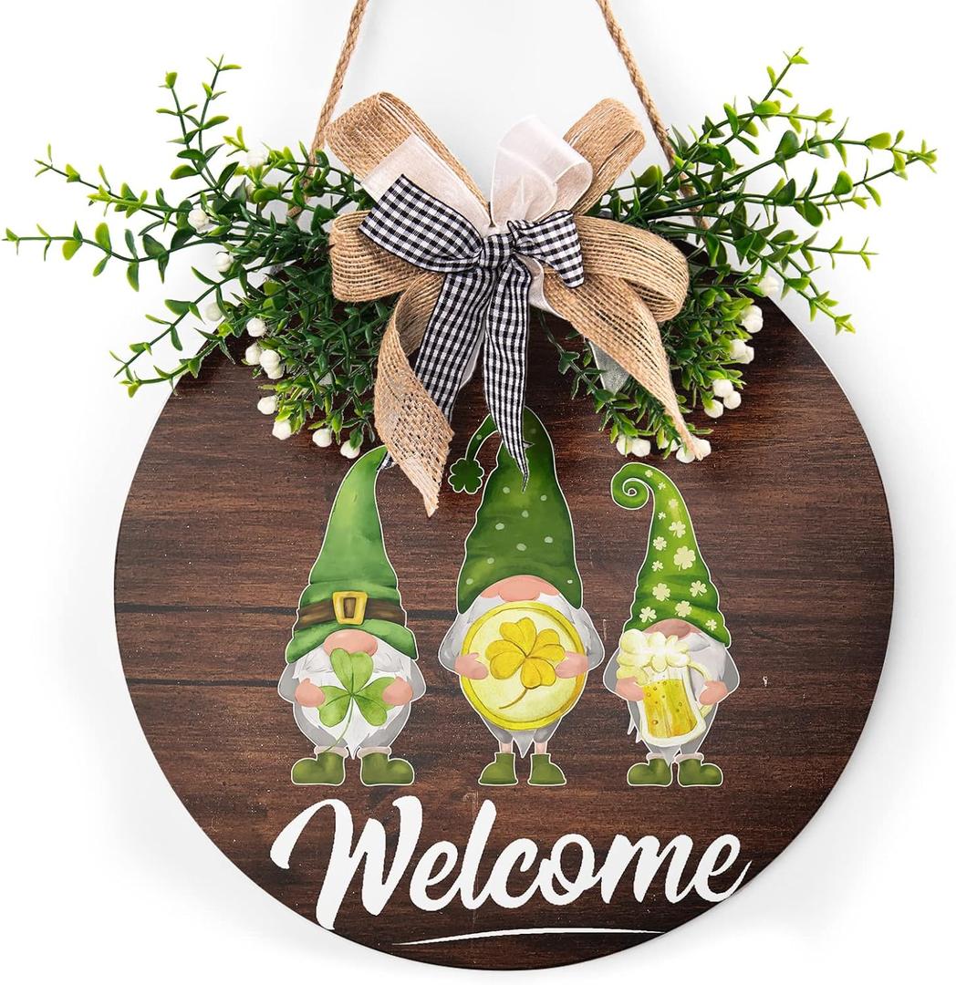 St Patrick's Day Door Sign Welcome Gnome Door Decor Hanging Green Shamrock Sign Decorative Farmhouse St.Patrick's Day Wooden Shamrocks Irish Welcome Sign for Holiday Decor, 12 x 11.5