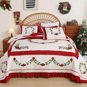 EVENHUG Queen Size Quilt Christmas Theme Bedding Sets with Pillow Shams Reversible Bedspread Coverlet Lightweight Christmas Festival Bed Cover for Bedroom Home Decoration (92"x96") (Dark Red White)