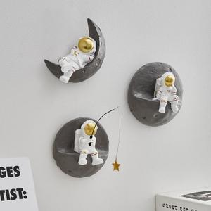 Astronauts Wall Decor Set of 3, Modern Home Wall Sculptures Decoration, 3D Cute Space Theme Room Wall Decor for Kids Room, Outer Space Wall Decorations for Boys Room Bedroom Playroom Decor