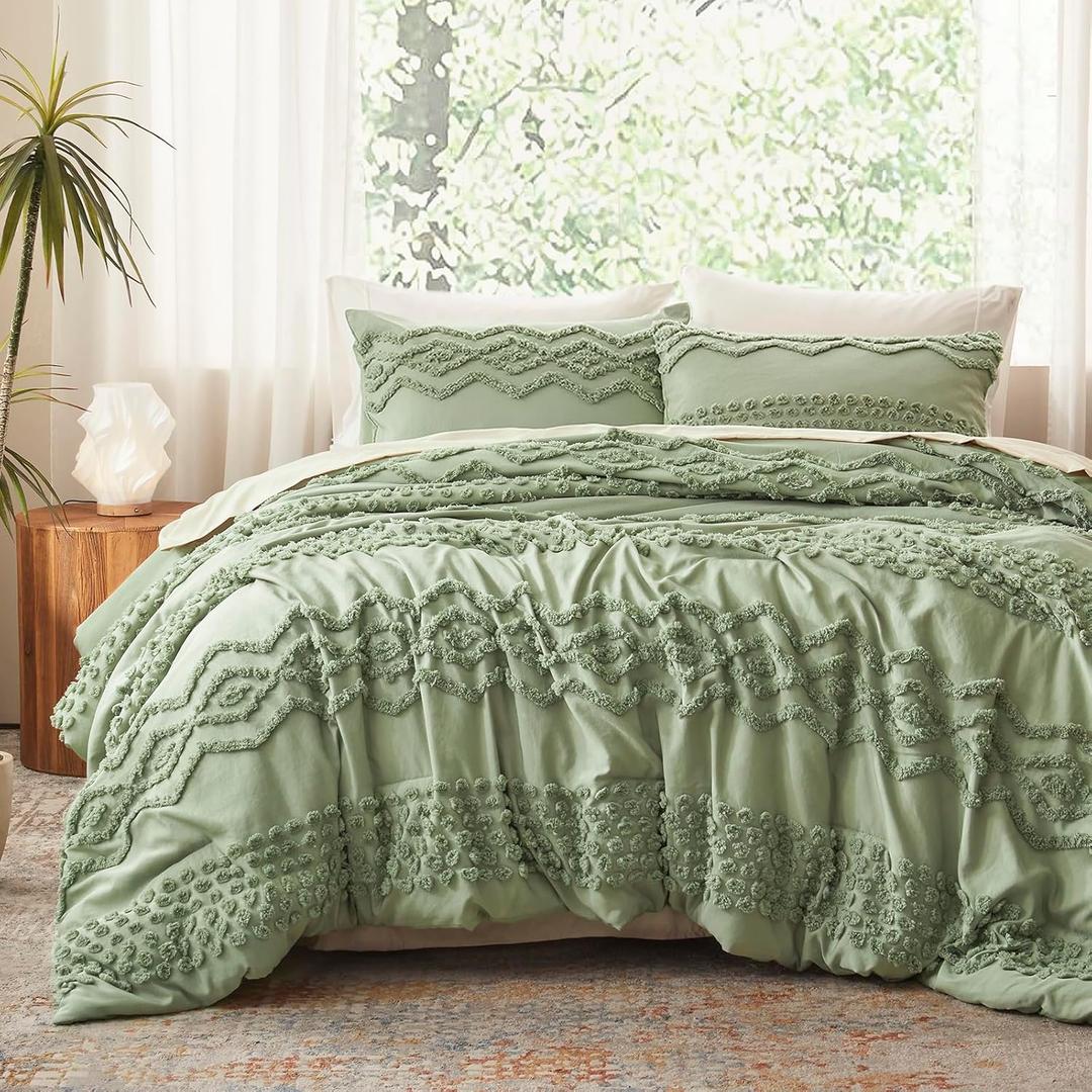 Luxudecor Sage Green Tufted Comforter Set Queen Size 3 Pieces Boho Shabby Chic Comforter Farmhouse Embroidery Bedding Set Soft Comforter for All Seasons (Sage Green, 90''x90'')