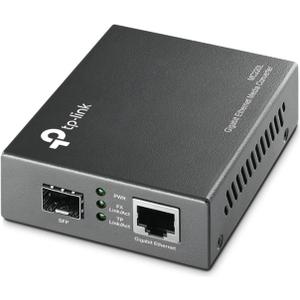 TP-LINK MC220L Gigabit Media Converter, 1000Mbps RJ45 to 1000Mbps SFP Slot Supporting MiniGBIC modules, Chassis mountable.