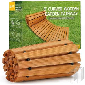 RELIANCER 6' Wooden Garden Pathway,Outdoor Roll Out Cedar Curved Walkway,Patio Path Decorative Garden Boardwalk Walkways,Weather-Resistant Roll Up Beach Wood Road Floor,Wedding Party Pathways