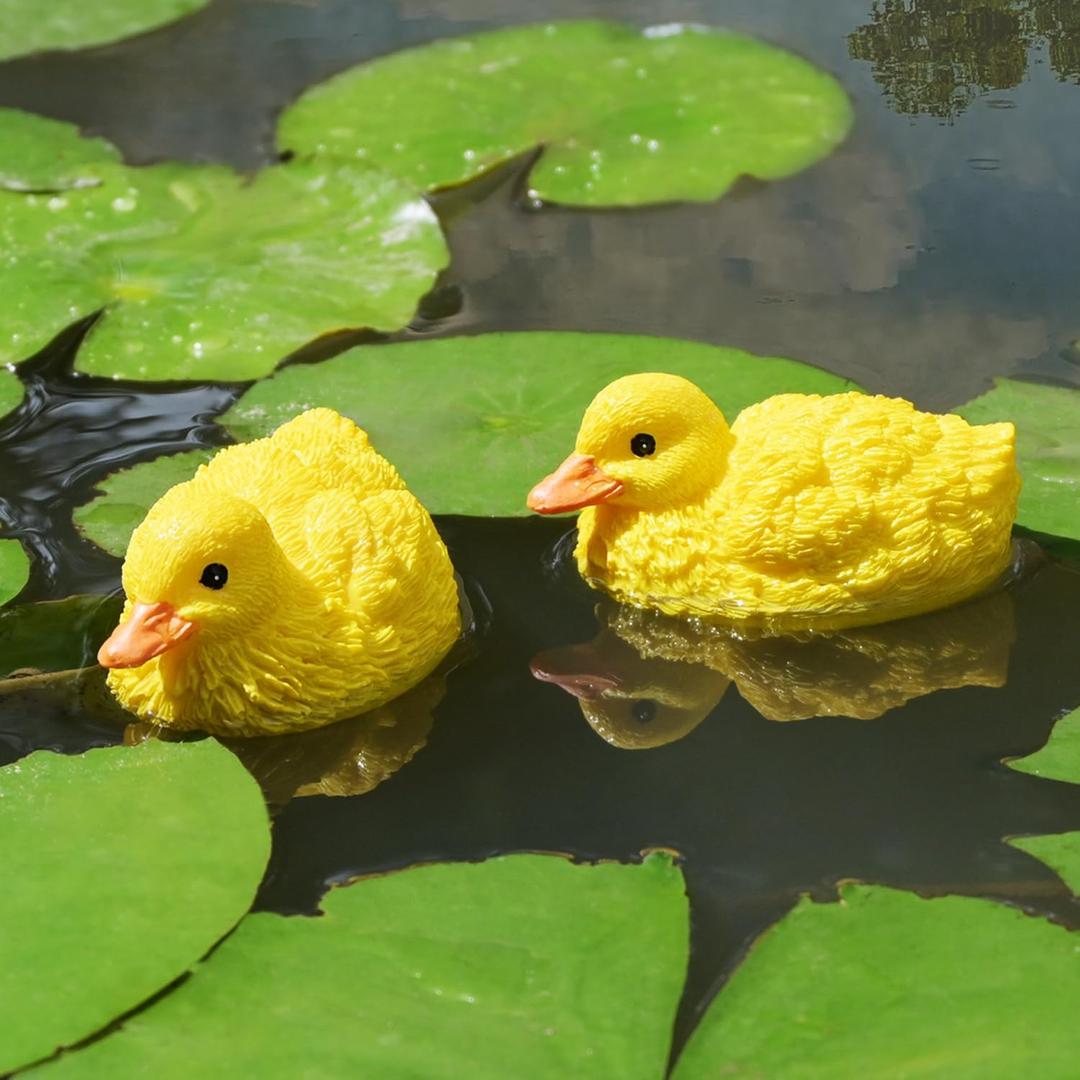 Pool Decorations Outdoor Duck Statue Small Floating Pond Decor for Garden Outside Lawn Ornament Duckling Figurine Float Decorations