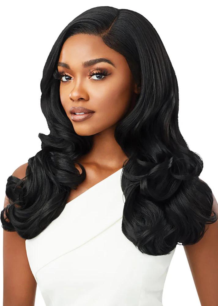 Outre Lace Front Wig - Melted Hairline