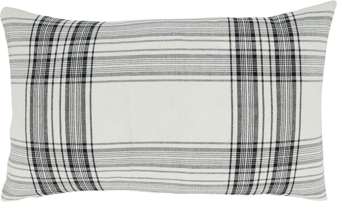 SARO LIFESTYLE Cuddly Chic Plaid Throw Pillow Cover, Black, 12"x20"