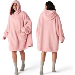 Bedsure Wearable Blanket Hoodies for Women- Gifts for Girlfriend, Warm Cozy Fluffy Birthday Valentines Day gifts for Him Her Women Wife, Soft Sweatshirt, Oversized Hooded Blankets With Sleeves, Pink (Standard)