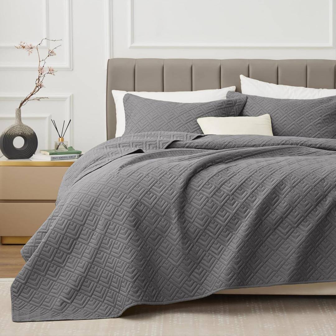 EXQ Home Quilt Set King Size Grey 3 Piece,Lightweight Soft Coverlet Modern Style Squares Pattern Bedspread Set for All Season(1 Quilt,2 Pillow Shams)