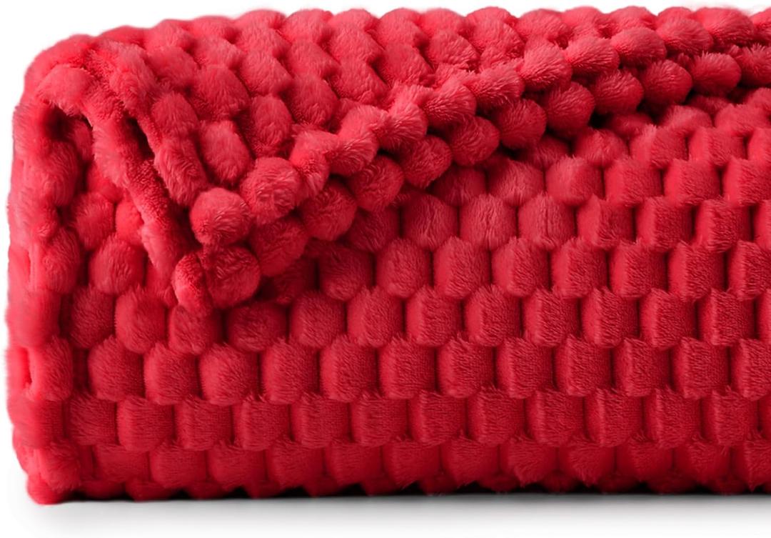 BEDELITE Fleece Twin Blanket for Couch & Bed - 3D Jacquard Decorative Red Throw, Super Soft and Cozy Warm Fuzzy Blanket All Seasons Suitable, 60x80Inches