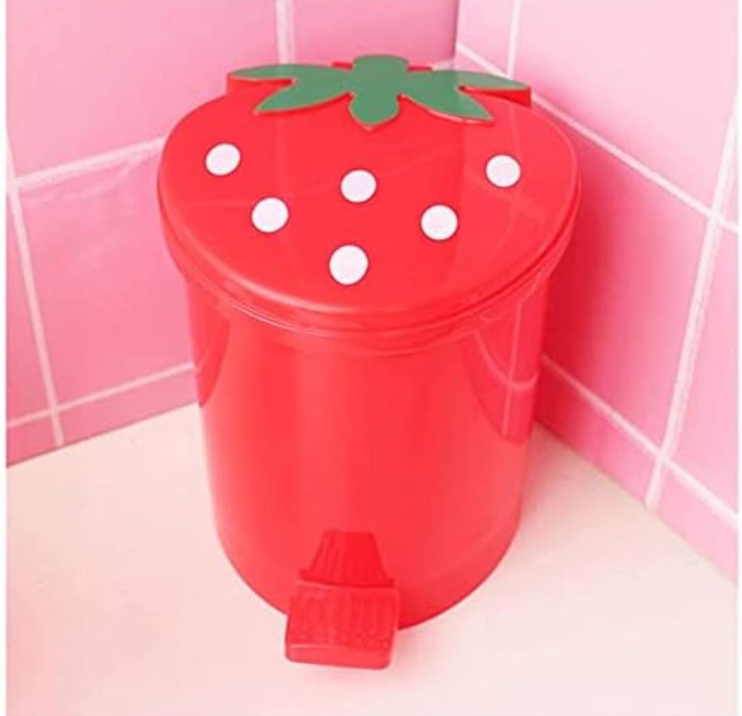 BxuxJar Strawberry Trash Can, 1 Gallon Desk Plastic Cute Trash Can Kawaii Small Srawberry Garbage Can for Bedroom with 5 Rolls Garbage Bag and 20 PCS 3D Cartoon Stickers(Random Style)