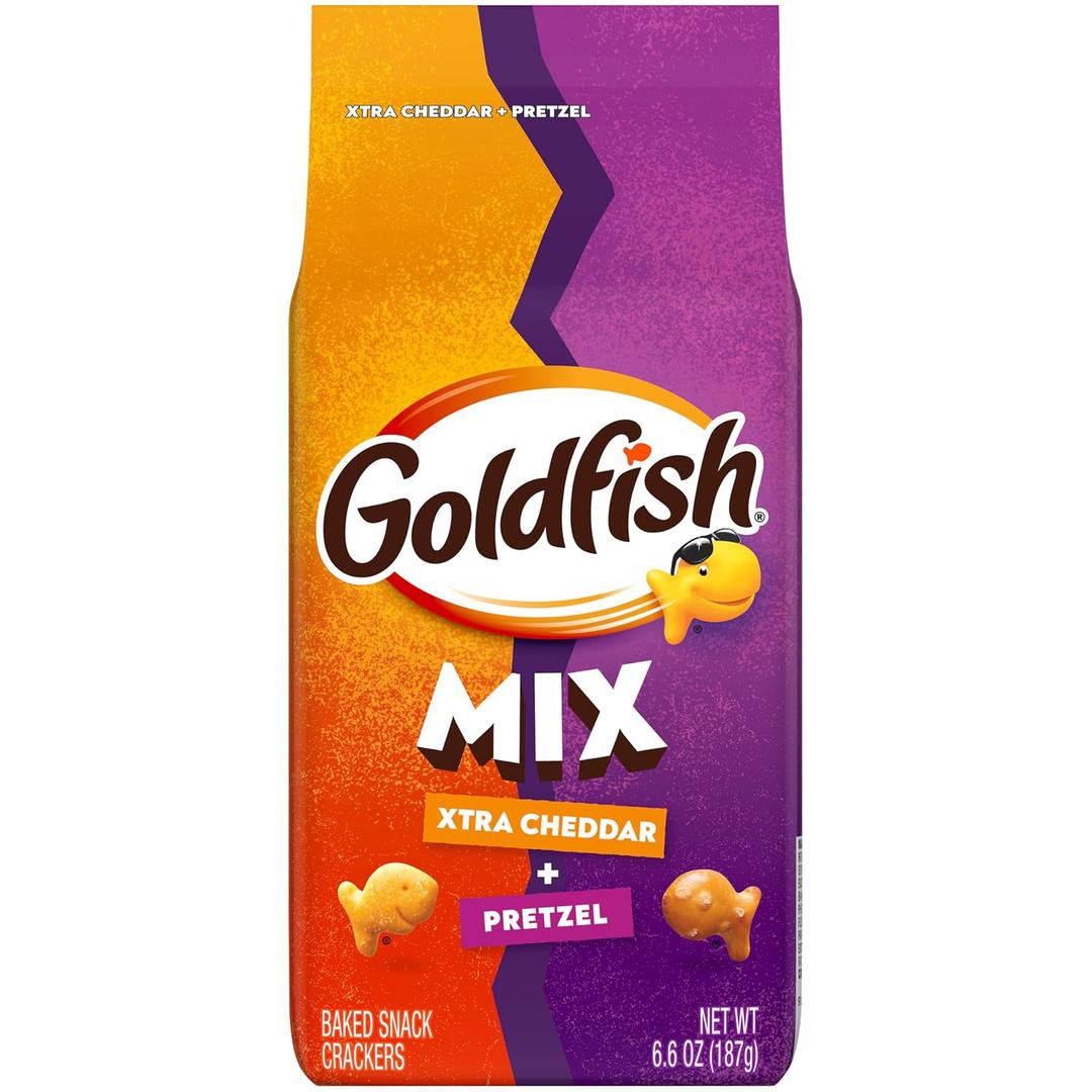 Goldfish Crackers Mix with Xtra Cheddar and Pretzel, Snack Crackers, 6.6 oz bag (EXP 07/05/26)