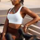 RUNNING GIRL Sports Bras for Women,Y-Back Medium Support Workout Sports Bra Padded Racerback Supportive Bras Push up (White, L)