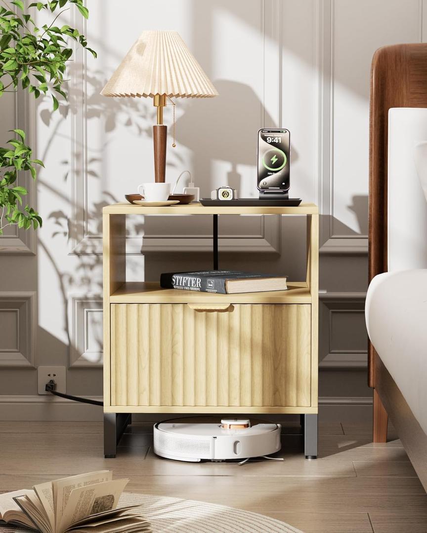 Fluted Night Stand with Charging Station, Wood Nightstand with Large Drawer and Open Storage Cabinet, Mid-Century Modern Bedside Table End Table for Bedroom Closet Office (A - Reclaimed Light Oak)