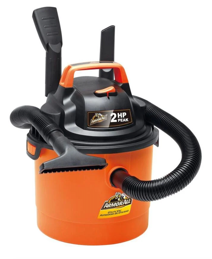 Armor All Portable Wall Mountable Wet/Dry Utility Vac
