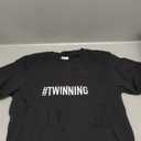 # Twinning T-Shirt, Black , Small Youth 