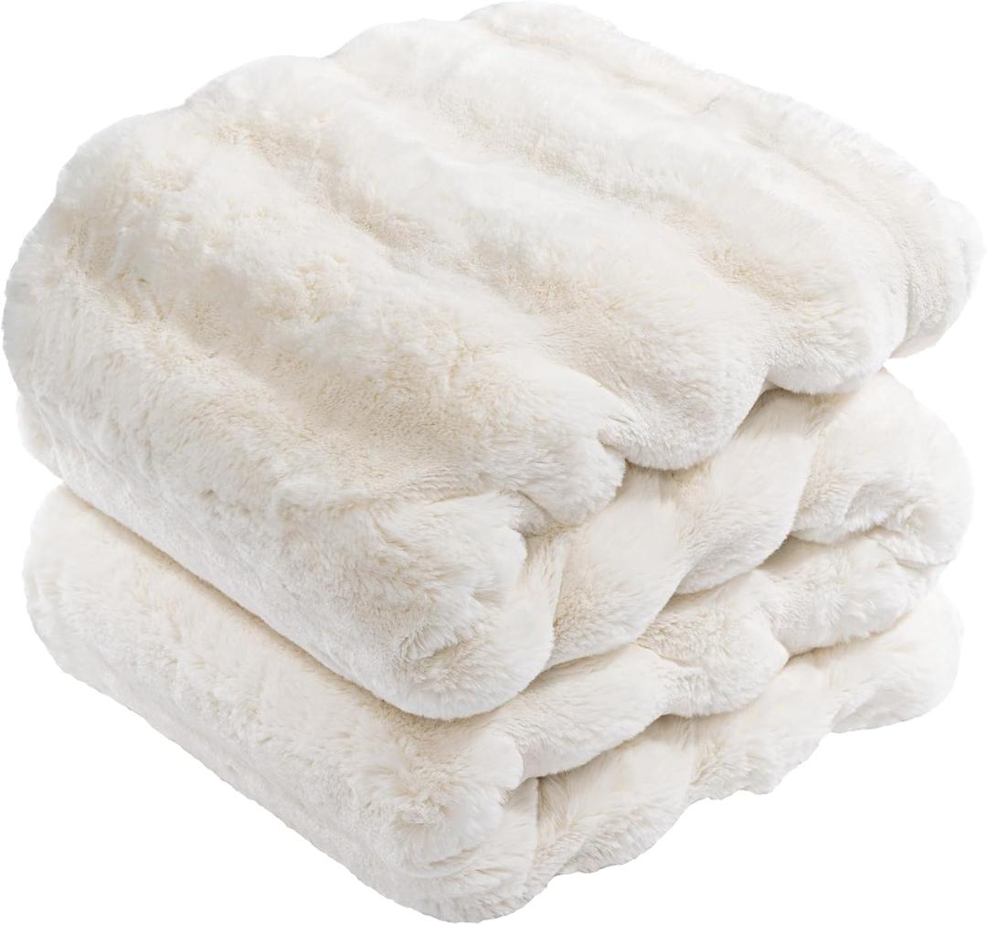 Touchat Luxury Faux Rabbit Fur Throw Blanket for Couch, Super Heavy Warm Cozy Fuzzy Blanket for Sofa Bedroom Living Room, Ultra Soft Fluffy Reversible Plush Blanket for Home Decor Gifts,Cream White (Throw Size - 50" x 60")