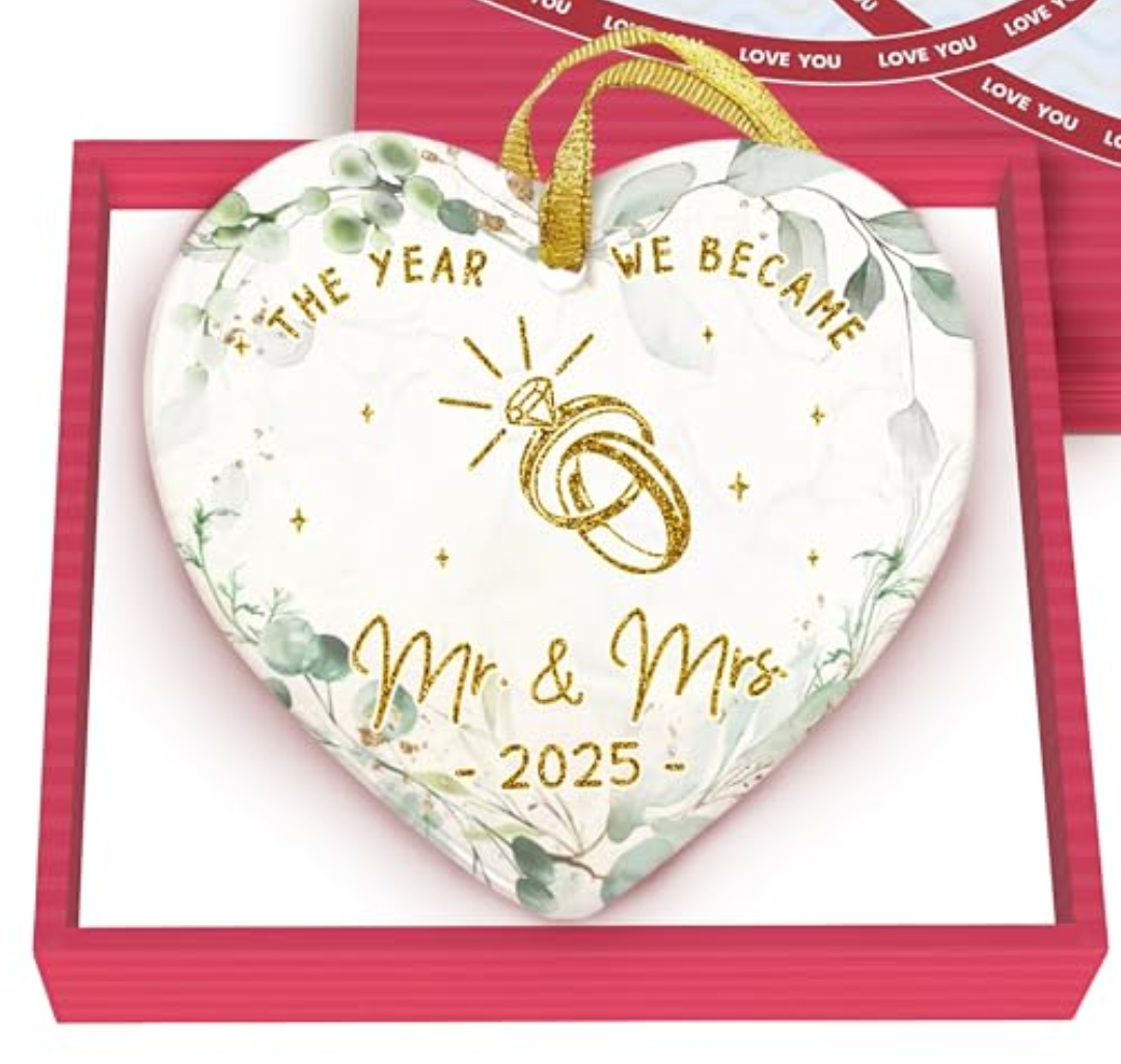 GOSSBY Wedding Ornament 2025 - The Year WE Became MR MRS - 2025 Wedding Gift for Couple - Bridal Shower, Newlywed, Just Married, Mr Mrs Gift for Bride Groom - 1st Married Couple Christmas Decor Pack of 2