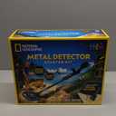 National Geographic Starter Metal Detector Kit for Kids - Kids Metal Detector with 7.4" Waterproof Coil & Trowel, Lightweight Gold Detector, Beach Detecting, Gift for Boys & Girls