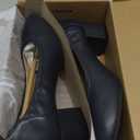 Amazon Essentials Women's Ballet Pump, Navy, 8.5