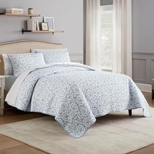 Waverly Traditions Dashing Damask 3 Piece Quilted Pattern Bedding Set, King Bed Set with 2 Pillow Shams and Quilt, All Season and Machine Washable King Quilt Bedding Set, Porcelain