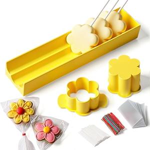 Yiyiring Flower Cutter, Flower Mold Set with 9in Tray, Cake Pop Mold with 100 Sticks, 100 Bags and 100 Ribbons, Baking Tools for Easter Home Birthday Parties Wedding Desserts