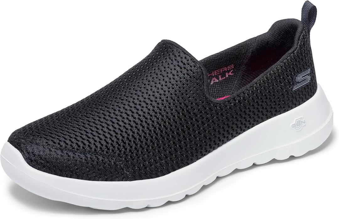 Skechers Women's Go Walk Joy Sneaker (5, Black/White)