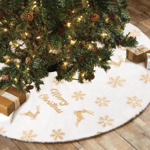 Christmas Tree Skirt 48 Inch Faux Fur Xmas Tree Skirt for Trees Decorations Snowflake Reindeer Merry Christmas Sequin Cute White and Gold Tree Skirts for Xmas Decorations Falda para Arbol De Navidad