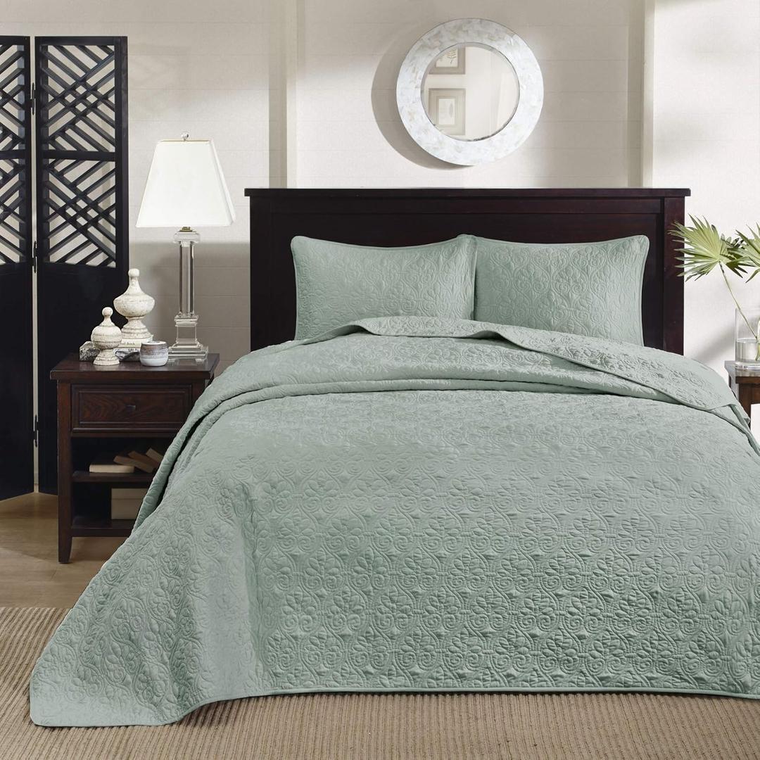 Madison Park Quebec King Size Quilt Bedding Set - Seafoam , Damask  3 Piece Bedding Quilt Coverlets  Ultra Soft Microfiber Bed Quilts Quilted Coverlet (King, Seafoam)