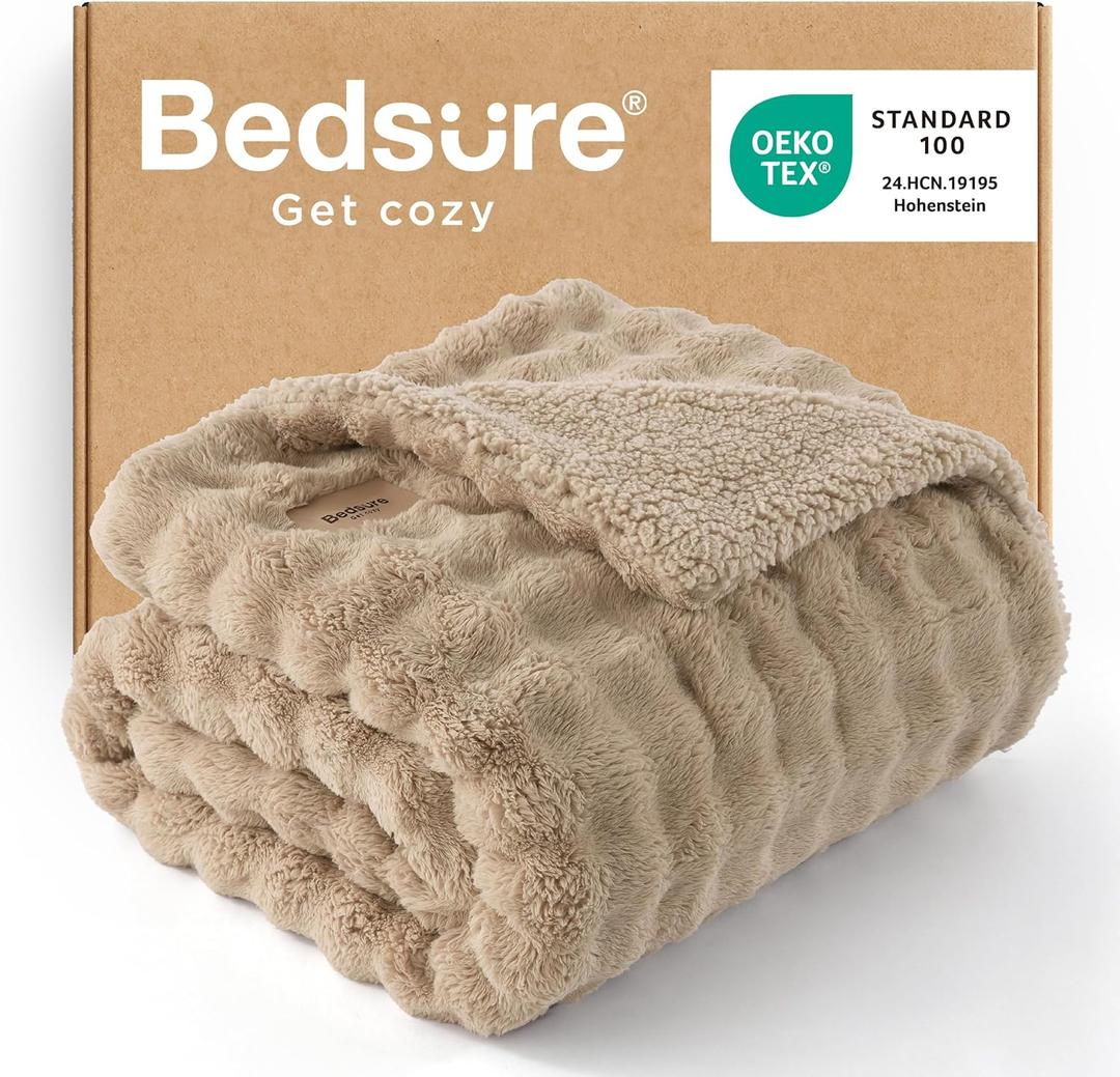 Bedsure Bubble Sherpa Blanket Twin Size for Bed - Faux Fur Fuzzy Fleece Thick Warm Blanket for Winter, GentleSoft Cozy Plush Throw Gift for Women, Room Decor, Beige, 60x80 Inches
