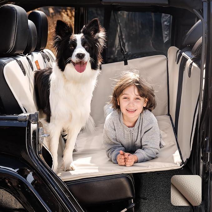 Back Seat Extender for Dogs，Heavy Duty Leatherette Dog Car Seat Cover for Back Seat ，Wash-Free Hard Bottom Dog Hammock for Car Holds 500lbs，Travel Dog Bed for Car SUV Truck-Ivory/Nappa