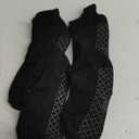 unenow Unisex Non Slip Grip Socks with Cushion for Yoga Pilates Barre Home & Hospital (Large, 4 Pairs-4 Pairs of Black)