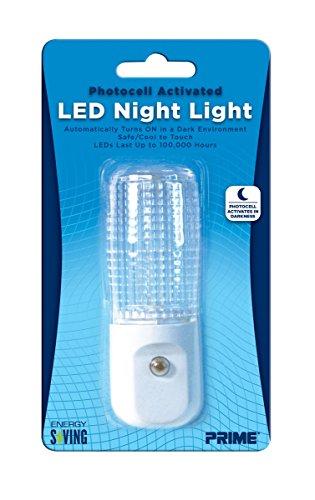 Prime Wire & Cable NLAE33 Automatic LED Night Light White LED, 2-Pack
