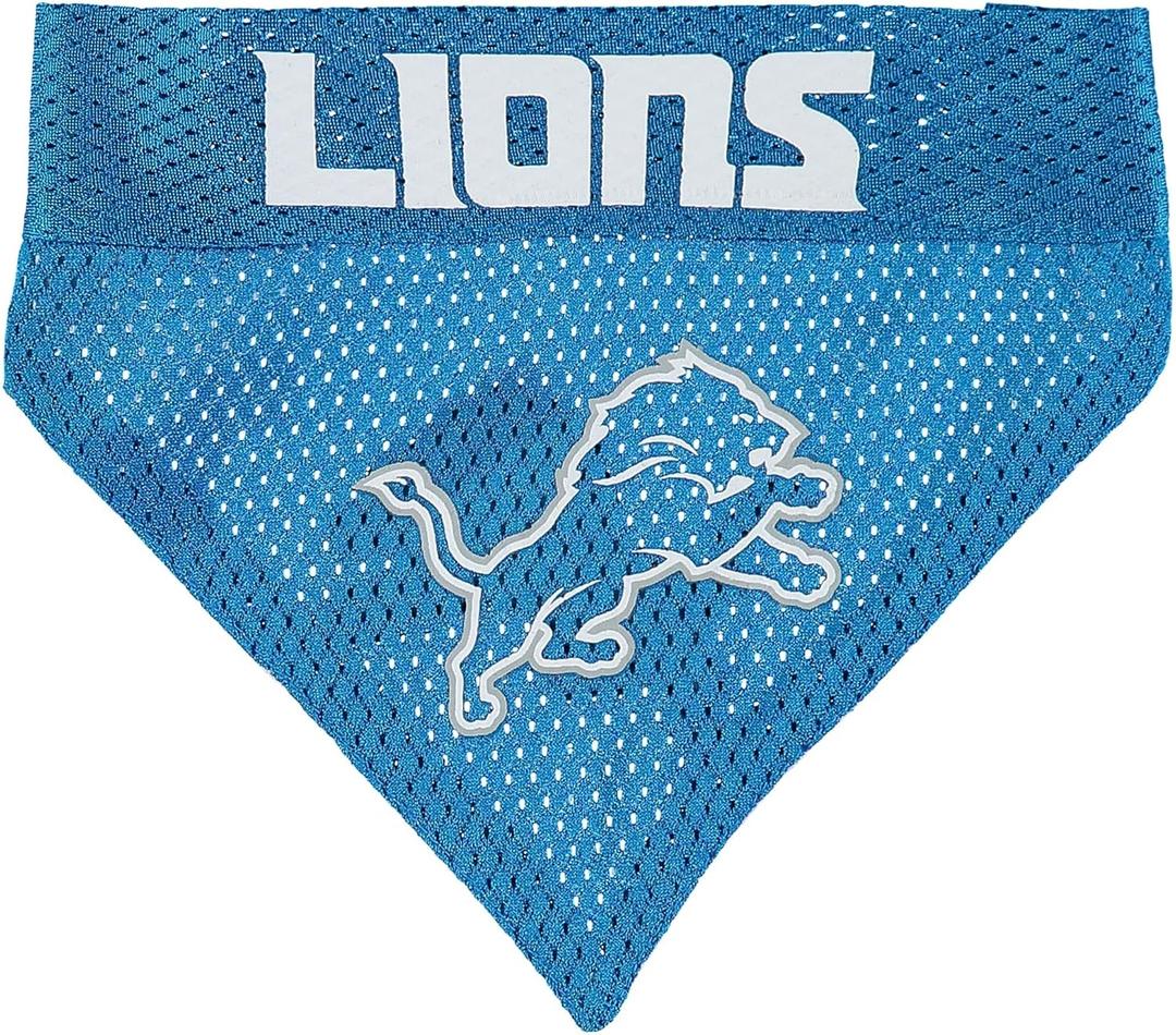 Pets First NFL Dog Bandana - Detroit Lions Reversible PET Bandana. 2 Sided Sports Bandana with a Premium Embroidery Team Logo, Small/Medium.
