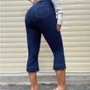 Floerns Women's Capri Jeans Mid Waist Trendy Stretchy Flare Leg Denim Pants (Blue, 2XL)
