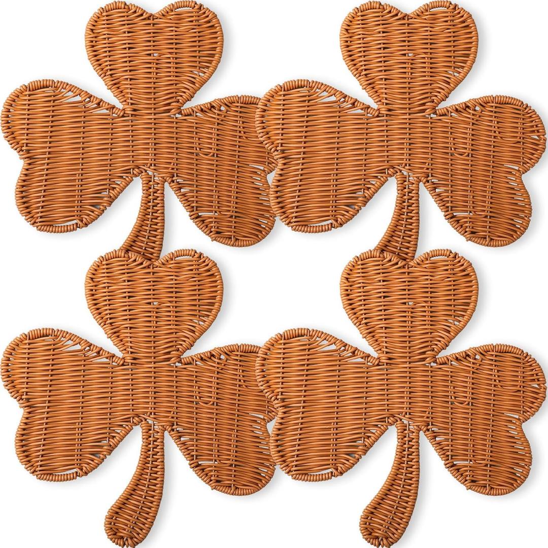 Set of 4 Rattan Woven St. Patrick's Day Shamrock Shaped Placemats Natural Shamrock Wicker Place Mats Washable Rustic Braided Table Mats for St. Patrick's Day Dining Table Spring Decoration