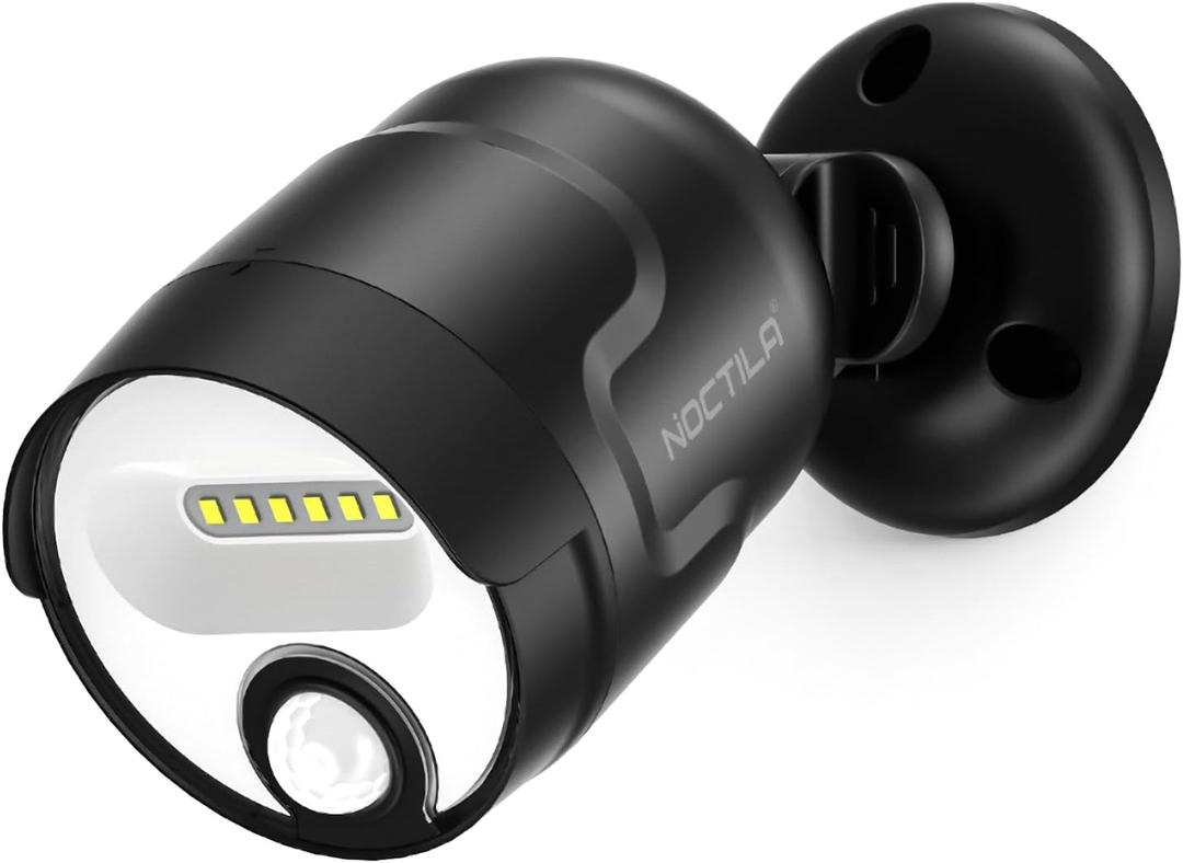 Rechargeable Battery Operated Motion Sensor Light,4000mAh Battery Powered Spotlight 600 Lumen Outdoor IP65 Waterproof for Porch,Yard,Wall,Garden (Black-1pc)