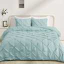 Amazon Basics 3-Piece Soft, Lightweight All-Season Down-Alternative Comforter Bedding Set, Pinch Pleat Design with Piped Edges, Full/Queen, Spa Blue
