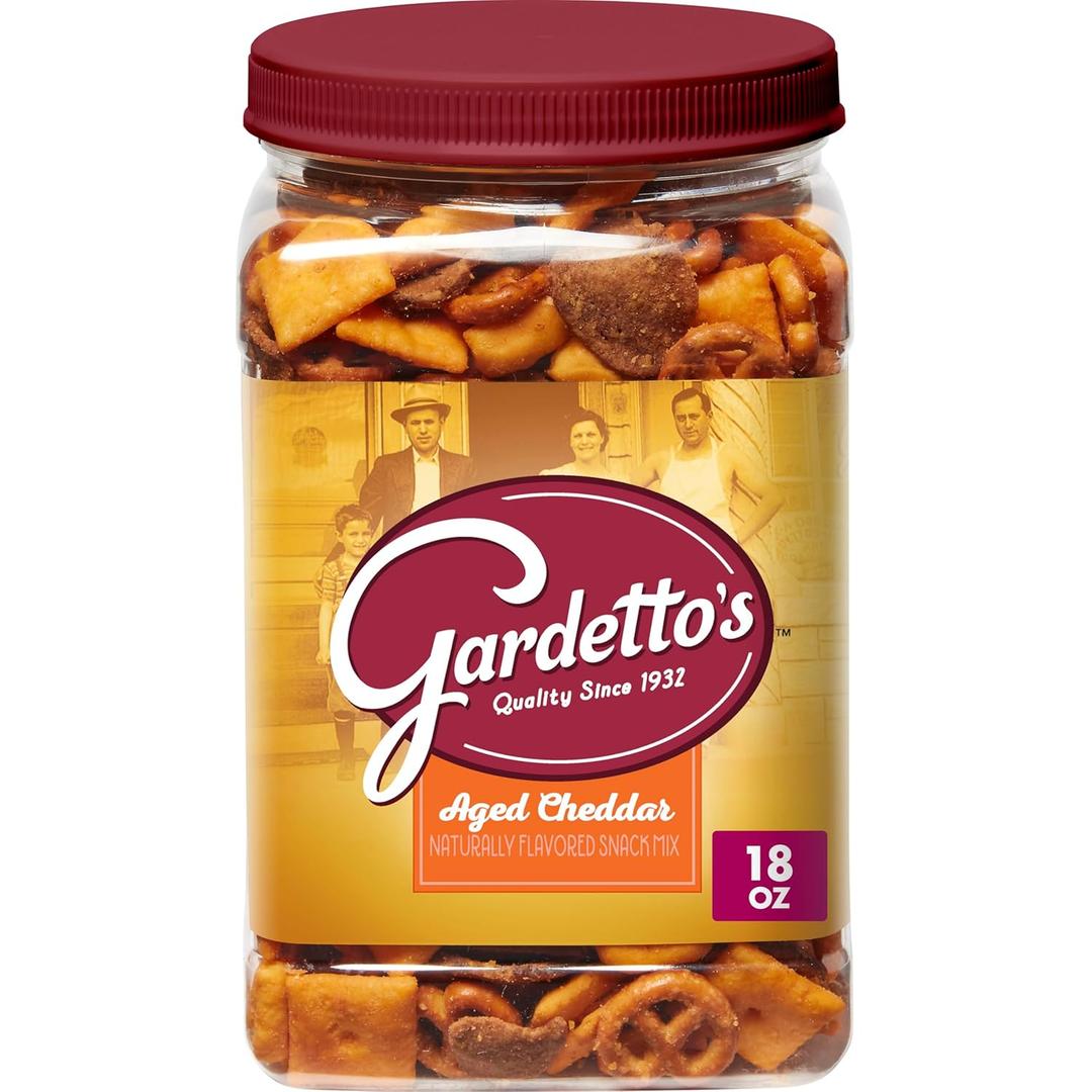 Gardetto's Aged Cheddar Snack Mix Tub (18 Ounce (Pack of 1))