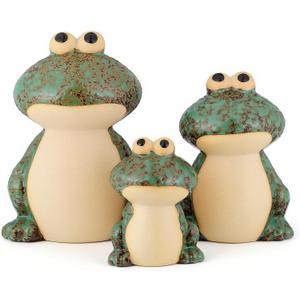 Garden Frog Decor Set of 3 Outside Ceramic Frog Statues Cute Yard Decoration Funny Holiday Ornament for Patio Backyard Pond Pool Front Porch Mom Grandma Family Friend