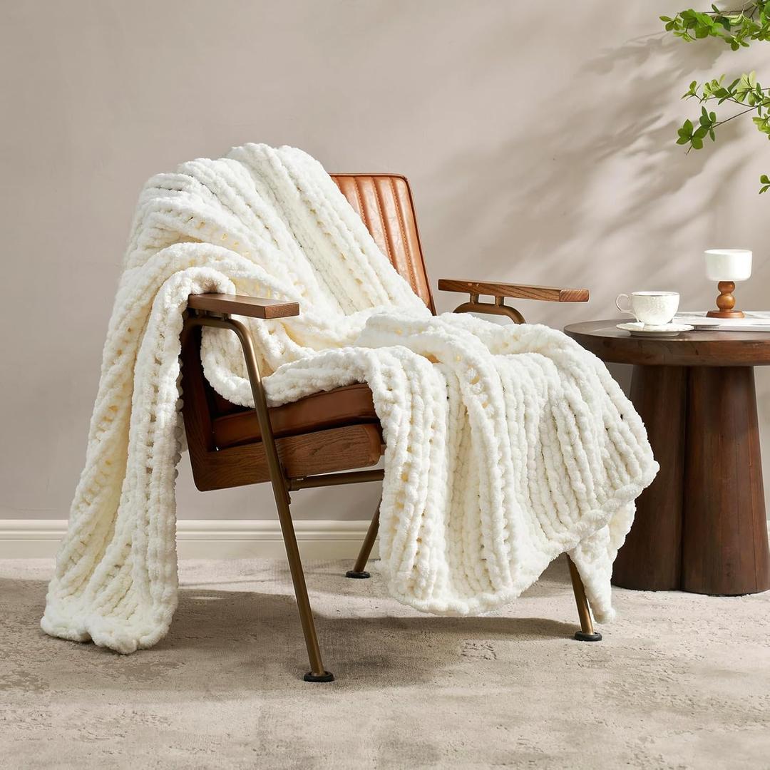 Amlie Home Chunky Knit Throw Blanket for Couch, Soft Chenille Crochet Blanket for Children, 40"x50", Ivory