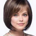 TISHINING Brown Highlight Short Bob Wig with Bangs for White Women Chin Length Layered Brown Mix Blonde Pixie Bob Wig Synthetic Natural Straight Hair Wigs for Daily Party Use