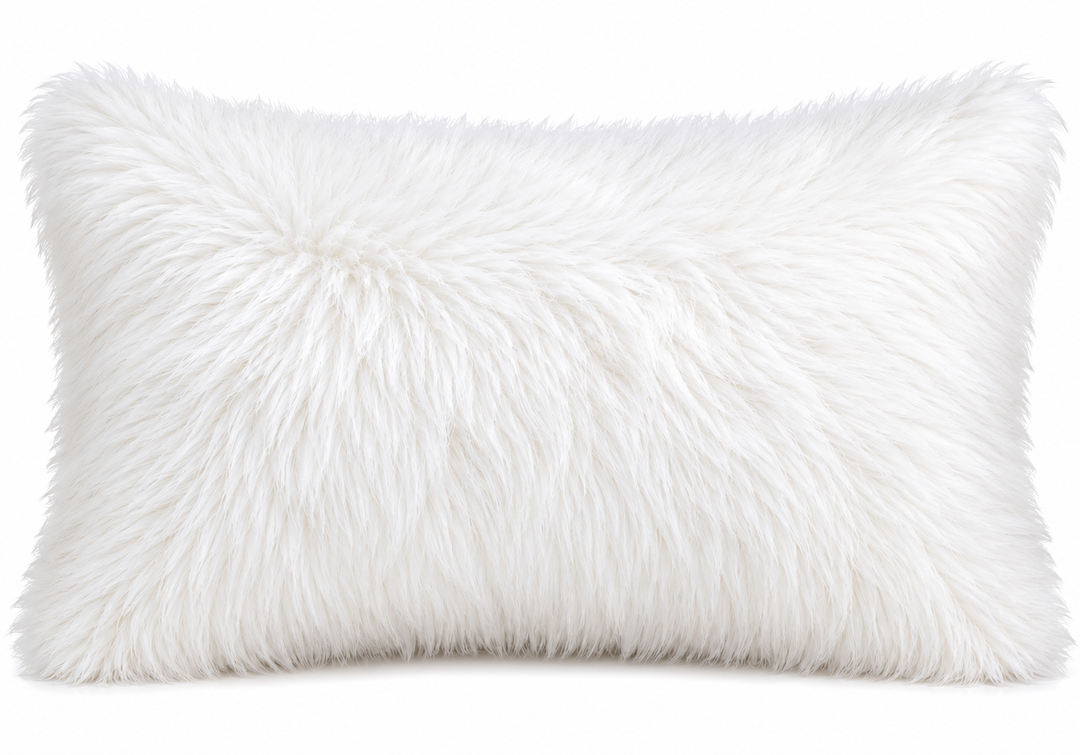 The Dreame Fur pillow 30x21