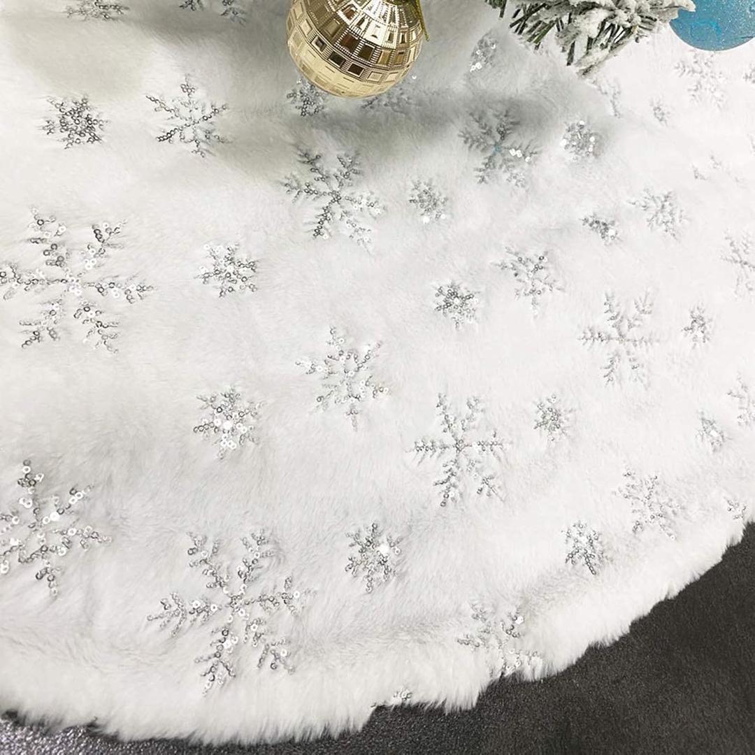 CHICHIC 48 Inch Large Christmas Tree Skirt White Tree Skirt Xmas Faux Fur Tree Skirts Christmas Decorations for Holiday Tree Ornaments Christmas Party Home Decorations with Sequin Silver Snowflakes