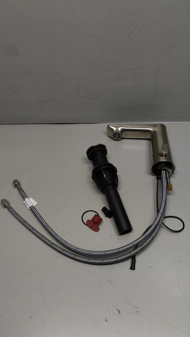 American Standard 7020255.295 Clean-IR Integrated Touchless Bathroom Faucet