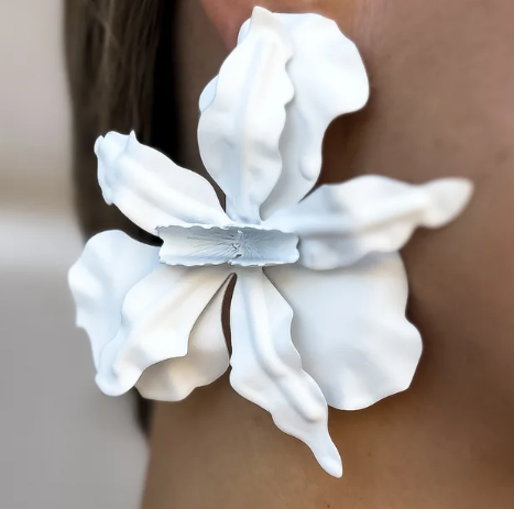 COCO FLORAL EARRINGS - WHITE
