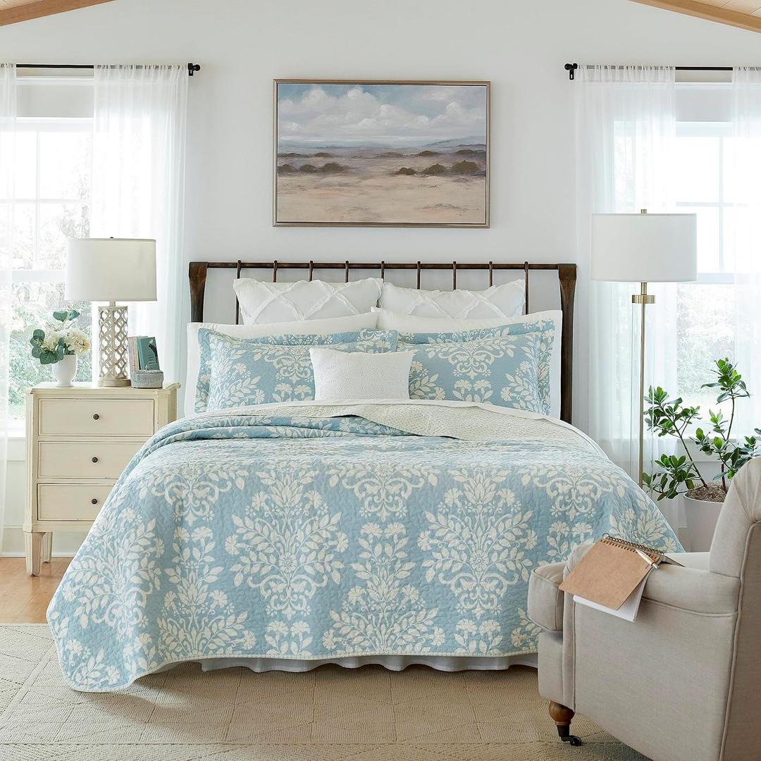 Laura Ashley - King Quilt Set, Reversible Cotton Bedding with Matching Shams, Home Decor for All Seasons (Rowland Blue, King)