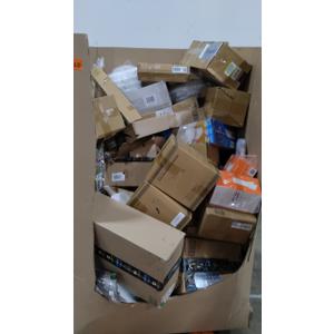Pallet of mixed items