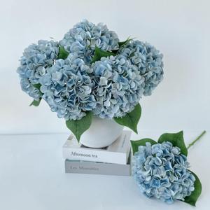 5 Pcs Light Blue Silk Hydrangeas Artificial Flower Boho 20'' Faux Hydrangeas for Spring Home Decor Kitchen Living Room Porch Wreath Indoor Outdoor Wedding Flower Arrangement